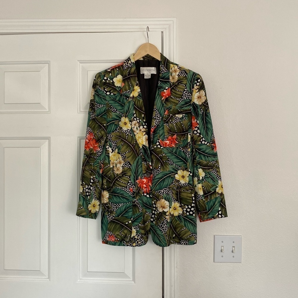 Liz Claiborne vintage botanical blazer.